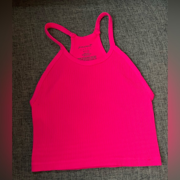 NWOT Free People Movement Happiness Runs Crop Tank in Hot Pink - Picture 5 of 9